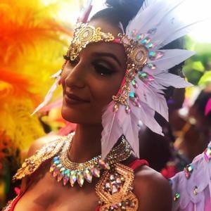 Meet your Posher, Effie